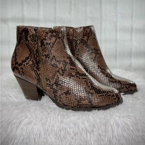 Lane Bryant Brown Snake Texture Ankle‎ Boots